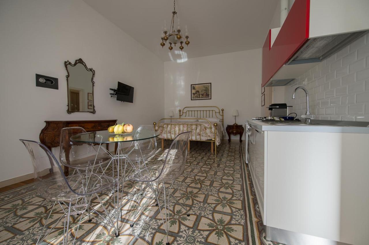 Ai Cappuccini Guest House Noicattaro Exterior foto